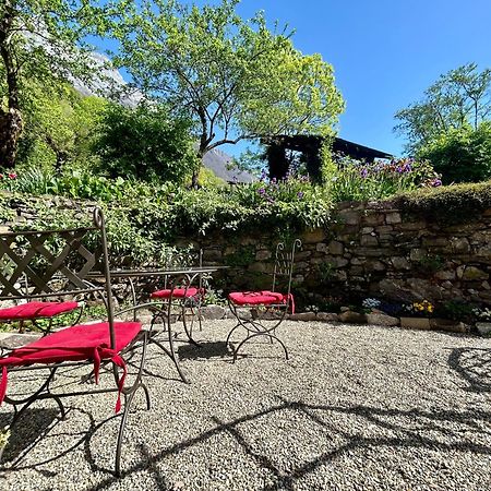 Au Pied Du Chateau- Parking Wifi Jardin - Clg Savoie Freterive Bagian luar foto